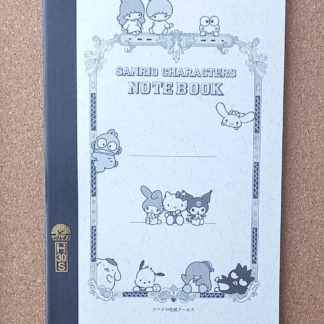 Cuaderno A5 grilla 5mm Hello Kitty and friends