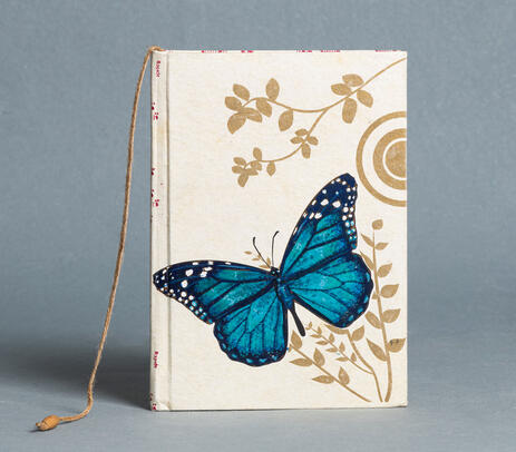 Diario A5 pintado a mano - mariposa