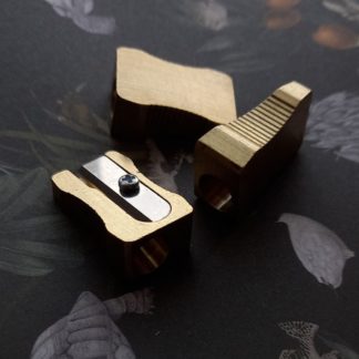 Sacapuntas metálica single - bronce