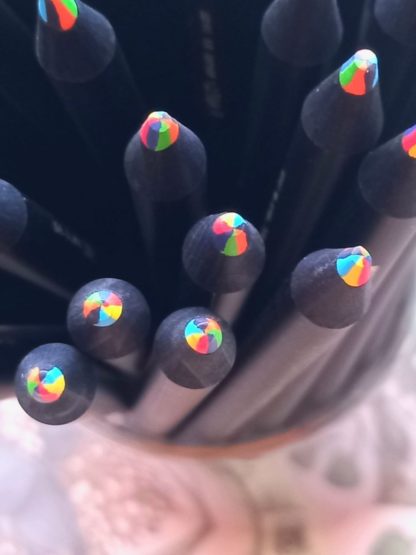 Lapices negro con colores especiales - Imagen 2