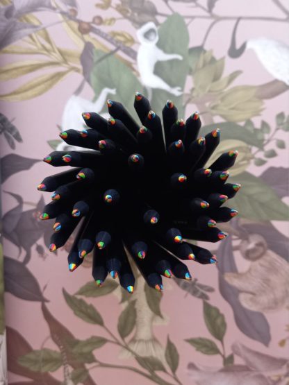 Lapices negro con colores especiales